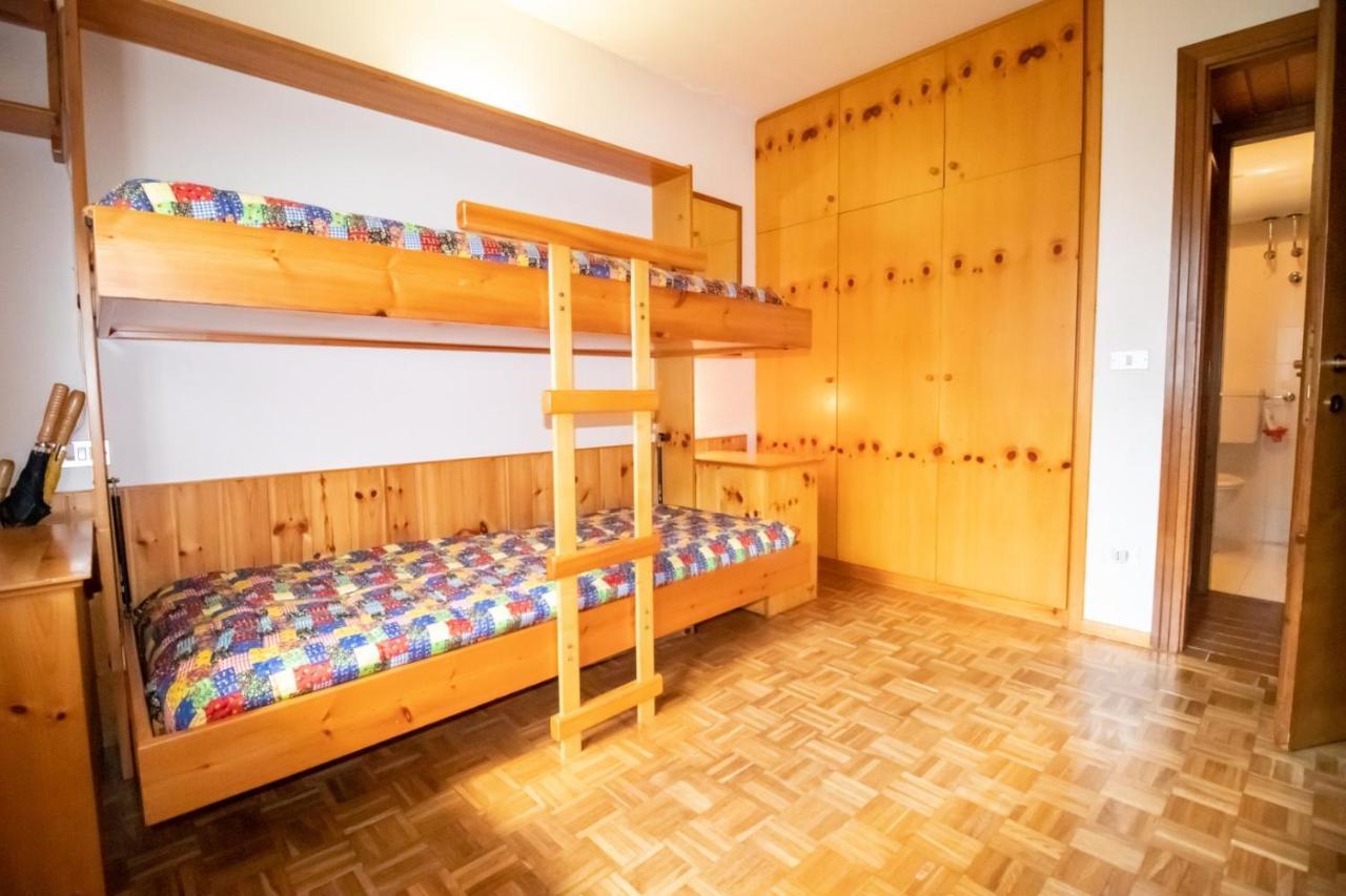 A Un Passo Dagli Impianti - Penia Di Canazei Kültér fotó